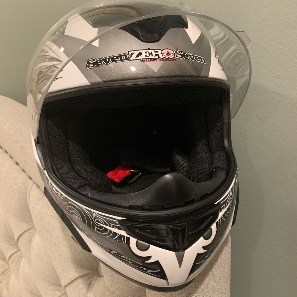 Seven Zero Seven Helmet Co. Motorcycle Helmet - Picture 5 of 6